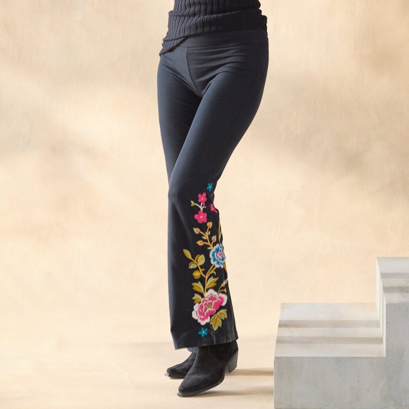 Celina Flare Leggings. Petite