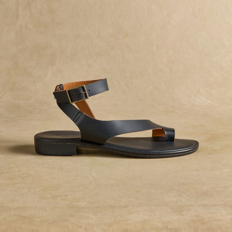 Jasiri Sandals