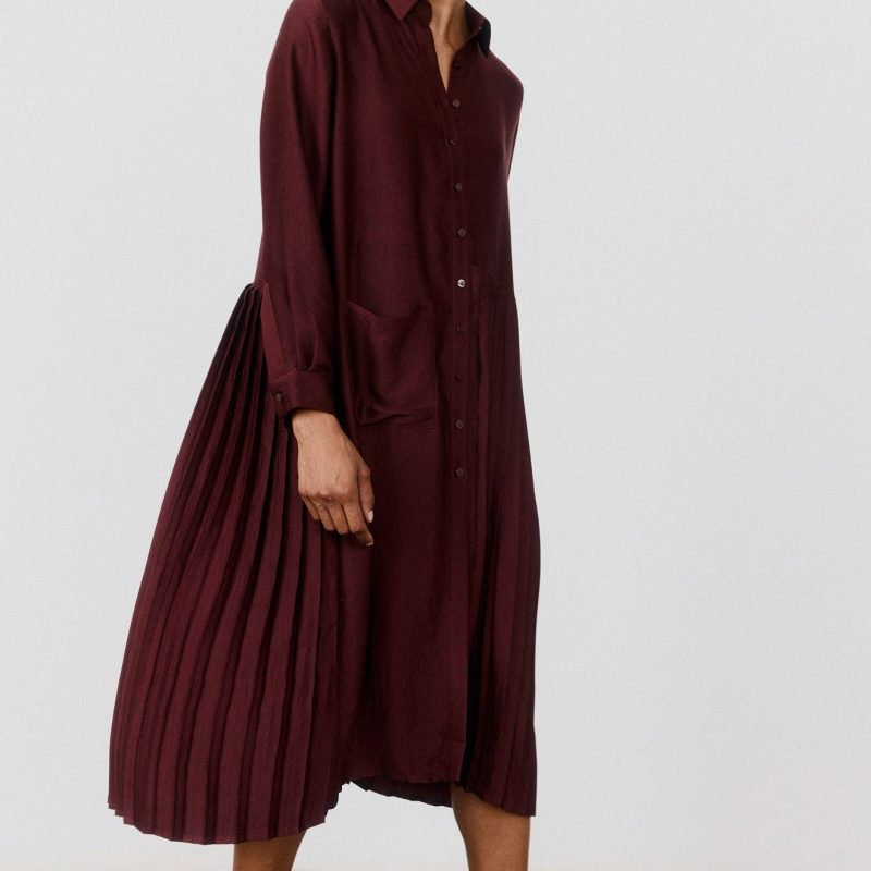 One-Sided Pleated Slinky Long Sleeve Dress