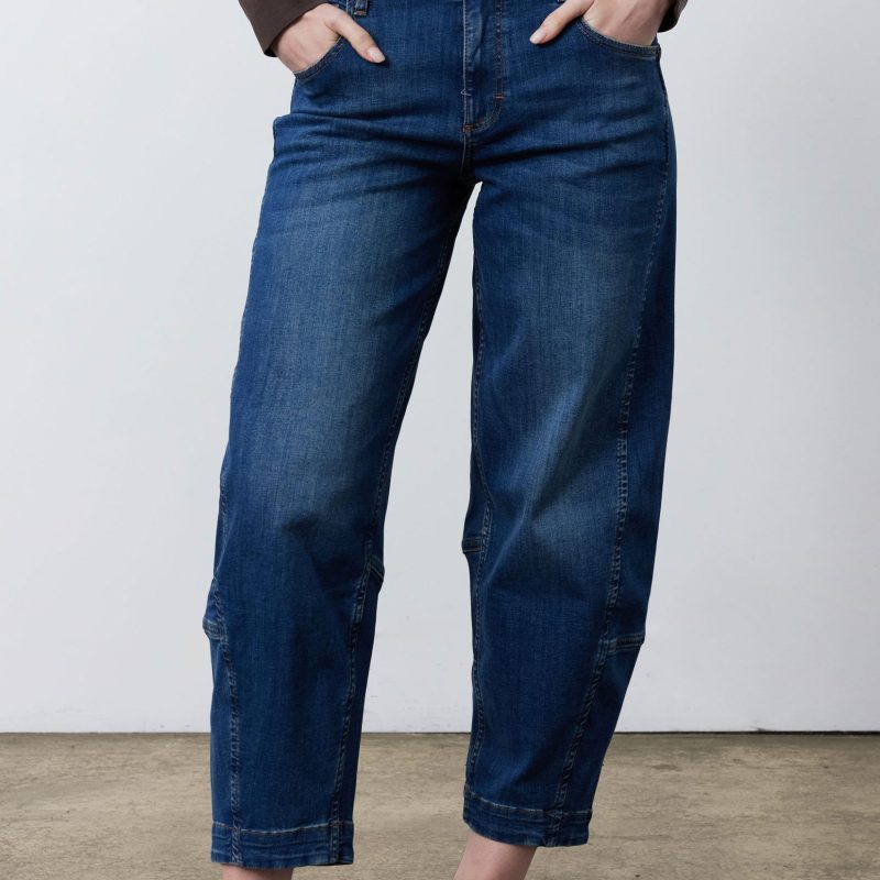 The Ultimate Barrel Leg Jeans 2.0